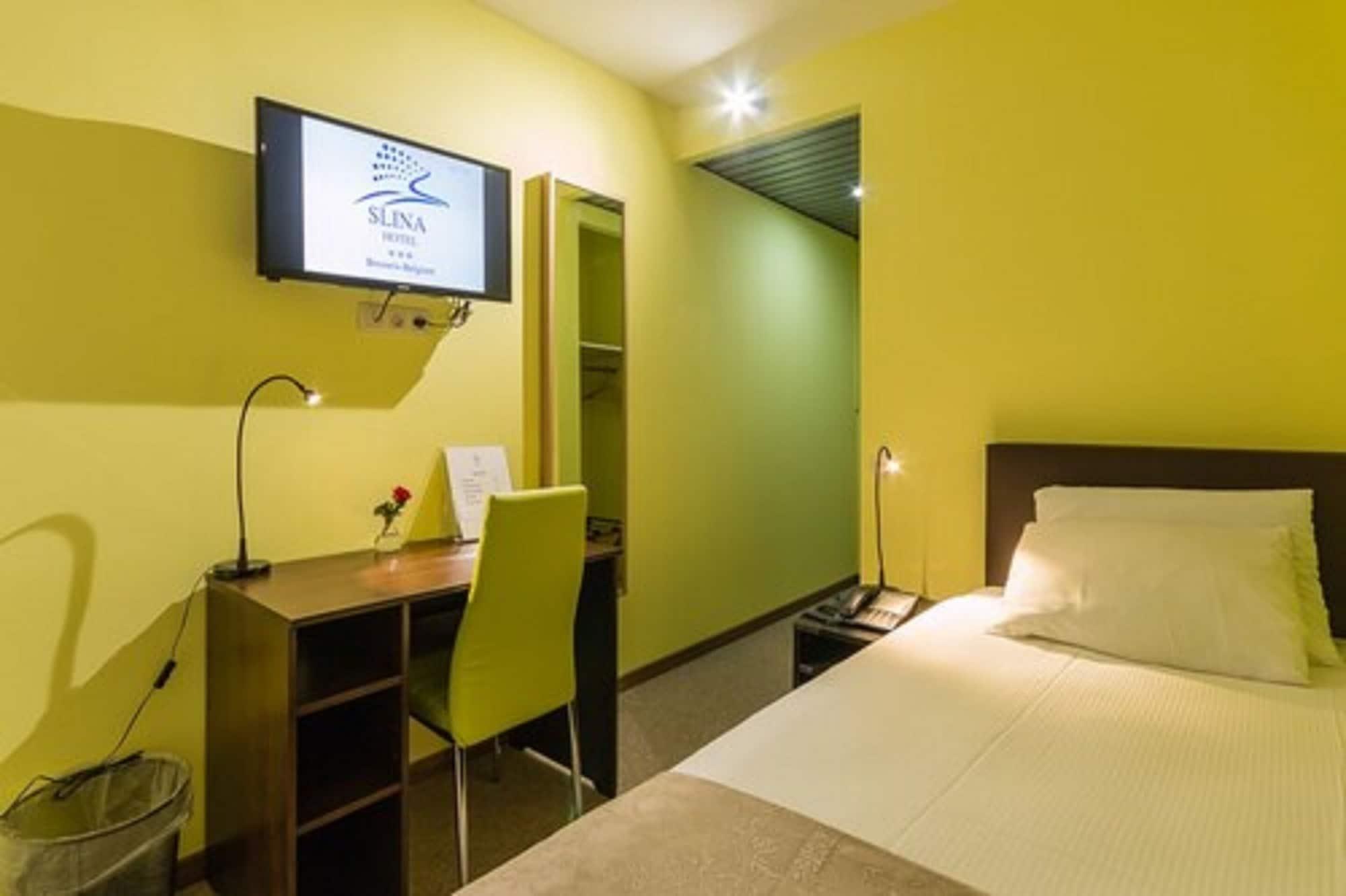 Slina Hotel Brussels Sint-Jans-Molenbeek Exterior foto
